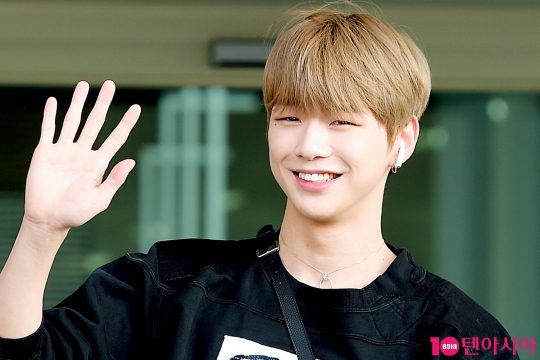 ‘텐아시아 K팝 글로벌 톱텐어워즈’ 최종 1위로 선정된 가수 강다니엘./ 사진=텐아시아DB