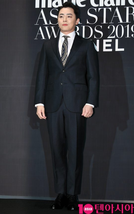 배우 조정석이 5일 오후 부산 해운대구 파라다이스호텔 부산에서 열린 ‘제 7회 아시아 스타 어워즈’ 행사에 참석하고 있다.