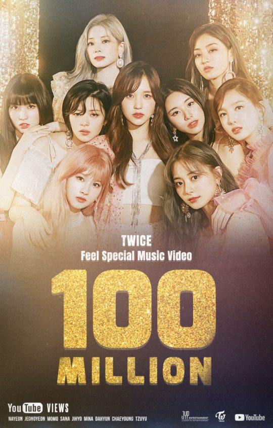 그룹 트와이스의 미니 8집 ‘Feel Special(필 스페셜)’ MV 유튜브 조회 수 1억 뷰 돌파 축전. /사진제공=JYP엔터테인먼트