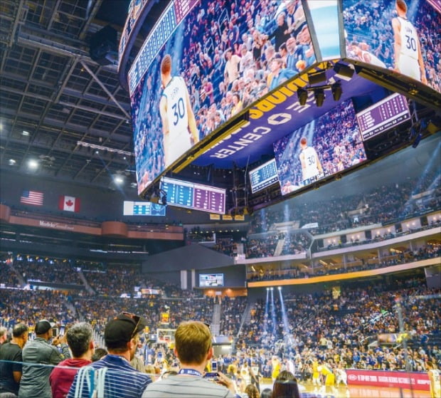 NBA 경기장에 삼성 '초대형 LED'