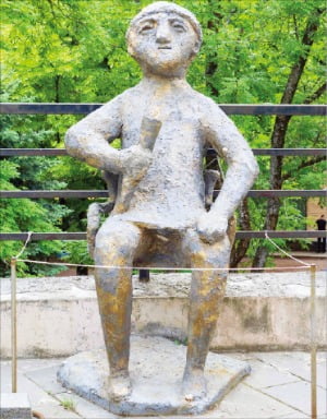 조지아에서 쉽게 볼 수 있는 ‘타마다’ 조각상
 