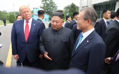 한국 때리기 지속하는 北…북한 노동신문 "남북관계 교착, 남조선 배신 때문"