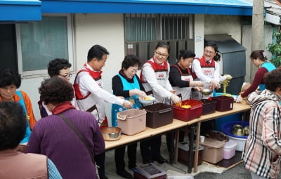 BNK금융,따뜻한 정 가득한 국수 나눔행사 진행