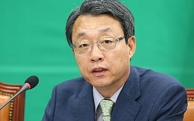 김성식 "이철희, 정치 계속 하라…노는 꼴 못보겠다"