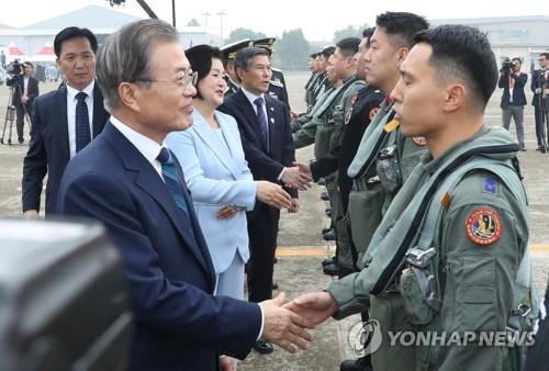 F-15K, 국군의날 독도 인근서 영공수호 '의지'…日항의