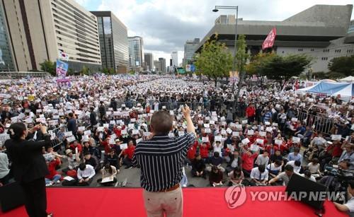 황교안 "대통령 제정신인지 의심스럽다…曺 지키려 국정파탄"(종합)