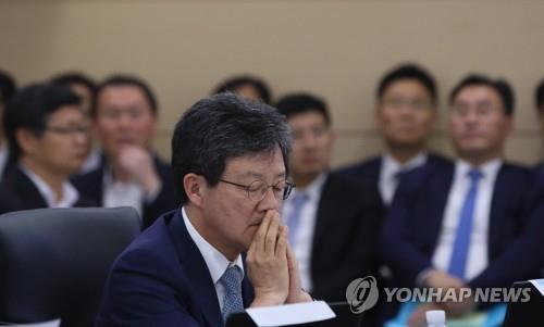 劉 "安과 직접 연락…같이하자" 孫측 "劉, 한국당과 통합하려해"(종합)