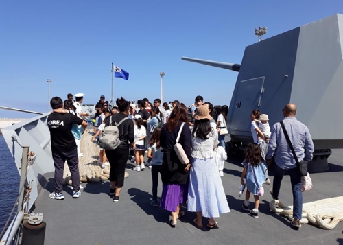 '세계 순항' 한국 군함, 4년만에 이집트 알렉산드리아 입항