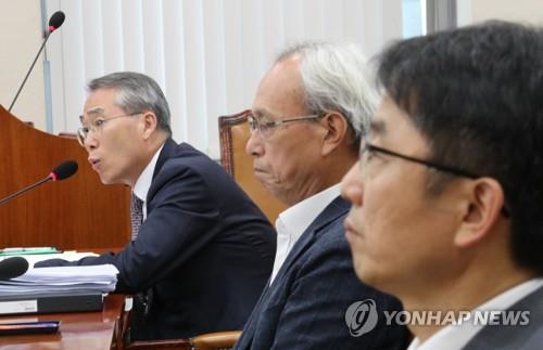 환노위 소득주도성장 공방…"양극화 최대" vs "90%는 소득증가"