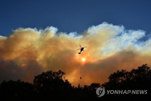 美캘리포니아 산불 예방 위해 강제단전 시작…80만 고객 영향