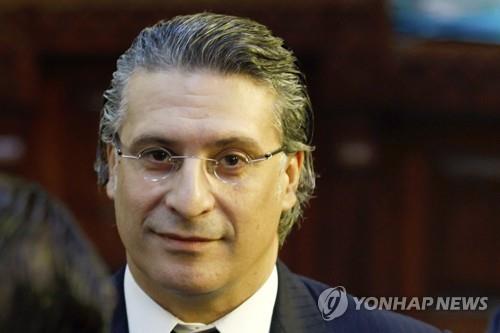 튀니지 법원, 대선 후보인 언론계 거물 카루이 석방 명령