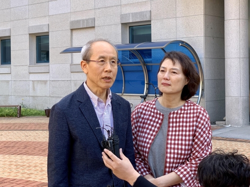 '5·18 유혈 진압 거부' 이준규 목포경찰서장 재심서 무죄