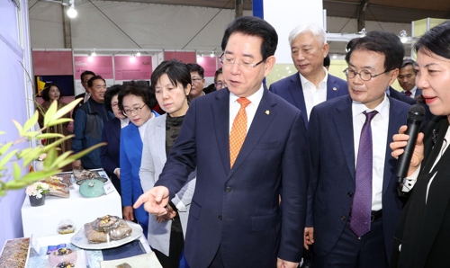 "남도의 맛을 품격있게 즐기자" 음식문화큰잔치, 강진서 개막