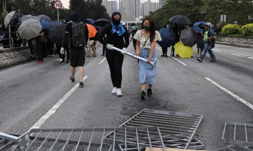 홍콩 시위대, 체포 피하려 '플래시몹' 시위 전략 구사