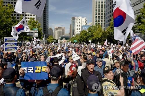 한국당, 조국 사퇴에도 "이제 시작" 강공…'장기전' 포석(종합)