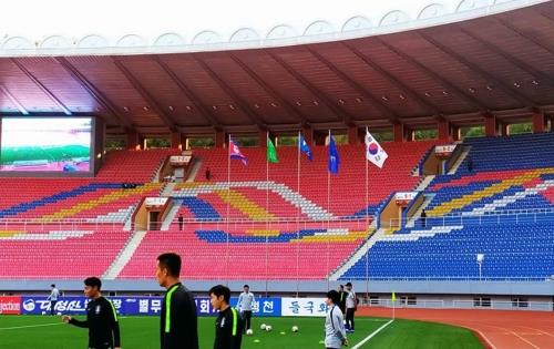 북한 축구, 14년 만에 무관중 경기…"AFC와 사전 협의 없었다"