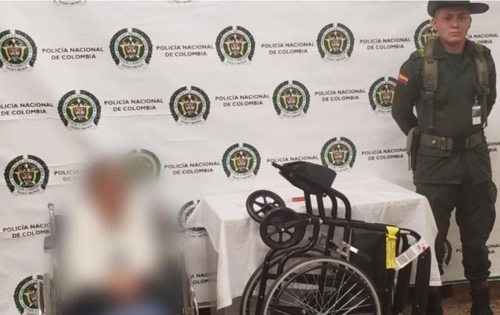 휠체어 분해하니 코카인 가득…81세 콜롬비아 할머니 공항 체포