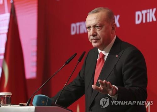 터키 에르도안 "시리아 북동부 모든 테러리스트 제거할 것"
