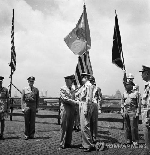 6·25전쟁 당시 맥아더 장군의 최초 유엔기 69년 만에 복원