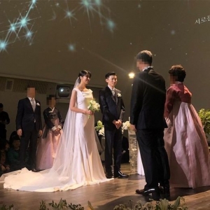 프라이머리♥남보라, 결혼식에 축하 물결…배정남 &#34;축하한데이&#34; (종합)