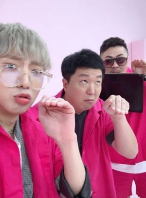 위너 강승윤, “기대해”···&#39;아이돌룸&#39; 화기애애한 녹화 현장