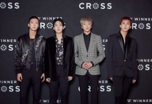 [TEN 현장] 위너, 묵직한 감성의 &#39;CROSS&#39;로 첫 가을 컴백 &#34;음악+비주얼, 확 바꿨어요&#34;