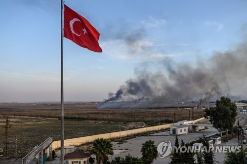 터키, 쿠르드 공격 이틀째 11개 마을 점령…양측 수십명 사망(종합)