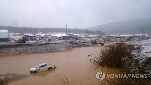 "러시아 시베리아서 댐 붕괴 사고로 15명 사망·13명 실종"(종합2보)