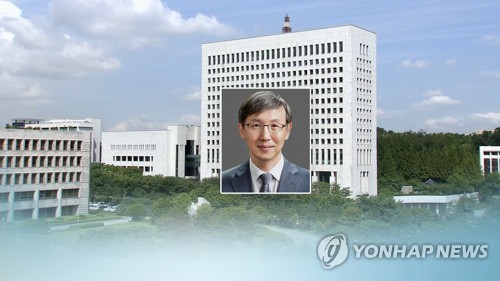 대검, '조국 수사팀 인권침해' 주장에 "증거 나오면 감찰"