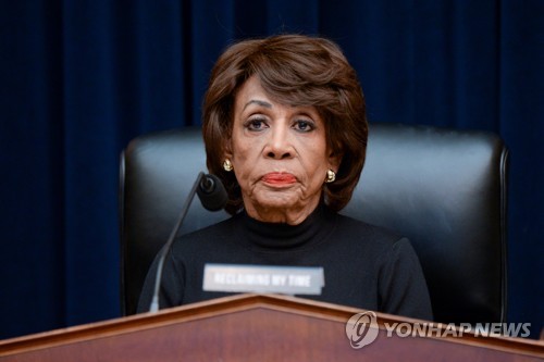 18개월만에 美의회 증언대 선 저커버그 '뭇매' 맞아