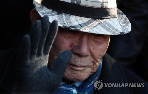 日유명작가 "韓대법원 강제징용 소송 판결문부터 읽어라" 일침