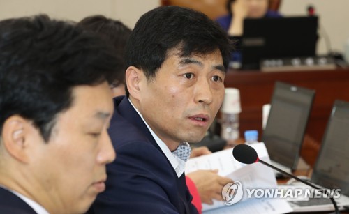 고위공직자 10명 중 8명꼴로 고위직 재취업…檢출신 최다