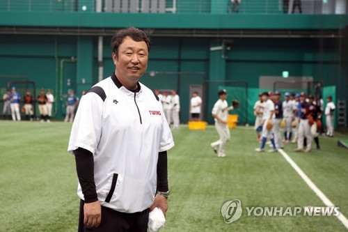 '뉴트로'로 전성기 재현 발판 마련한 LG, 희망을 쐈다