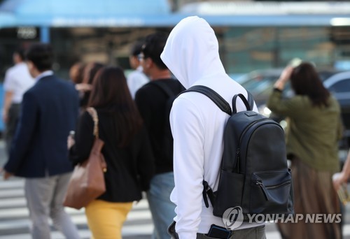 내륙지역 일교차 크고 강원·경북 가끔 비…동해안엔 강풍