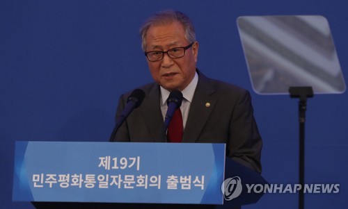 정세현 "北 금강산 南시설 철거지시는 대미·대남 압박전술"