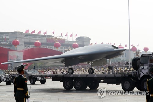 中 건국70주년 역대 최대 열병식…시진핑, 톈안먼서 국력 과시