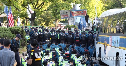 오늘 서초동서 '검찰개혁·조국 지지' 세 번째 주말집회