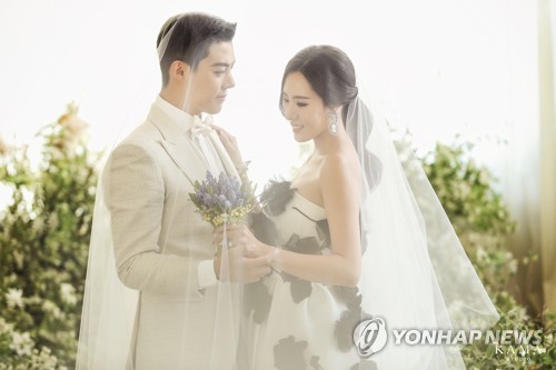 강남-이상화 오늘 결혼…"금메달처럼 살게요"