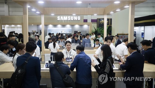 한국전자전 개막…日규제속 전자산업 '동반·협력' 한목소리