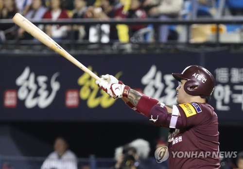 키움 박병호, 1회부터 홈런…준PO 통산 최다 홈런 신기록