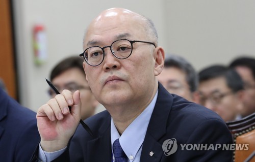 KIST원장, 조국 딸 허위인턴 의혹에 "관련자 빠른 징계 검토"