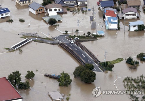 하기비스, 日열도 강타 26명 사망·실종…이틀새 1001㎜ 폭우