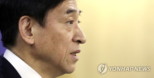 [일문일답] 이주열 "금리 외 통화정책 수단 연구…도입상황은 아냐"