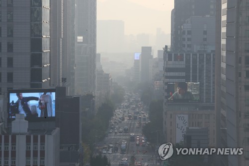 '미세먼지 계절' 왔다…내년 3월까지 악화할듯