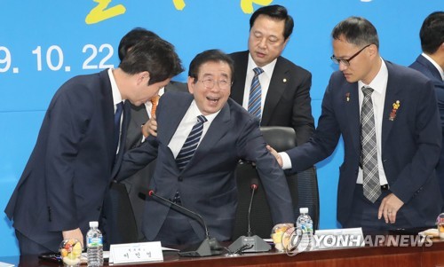 與, 서울시 예산정책협의…박원순 "안전·복지·환경지원 필요"(종합)