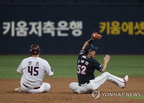 후랭코프 완벽투…두산, 3년 만의 프로야구 통합우승 '눈앞'