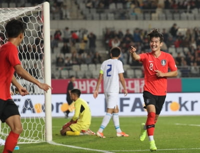 'U-22 평가전' 한국, 우즈벡에 3-1로 역전승 거둬