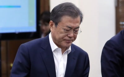 하태경 "文, 끝없는 조국 일가 의혹 외면한 채 알리는 언론만 문제 삼아"