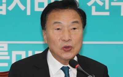 손학규 "일왕 즉위식에 文대통령 직접 참석해야"