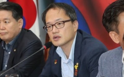 與, '국회 회의 30% 무단결석시 의원제명안 자동상정' 검토